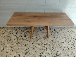 Βοηθητικό τραπέζι "Founder's Table"