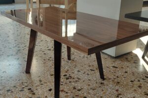 Design Βοηθητικό τραπεζάκι "Founder's Table" - Οικονομική σειρά